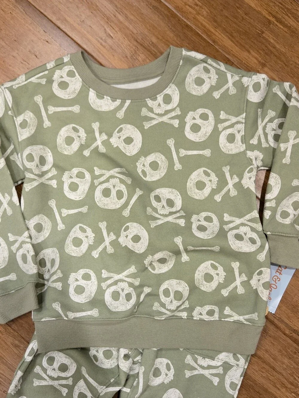 Cat & Jack Skull & Bones Sweat Shirt And Pants Matching Set